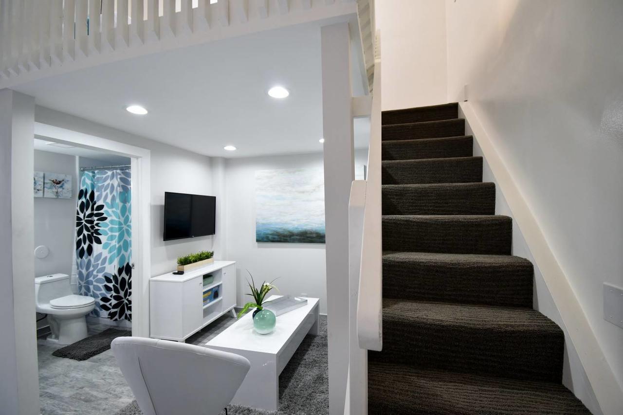Oceanside Boutique Loft Apt Cozy Beach Unit # 7 ฮอลลีวูด ภายนอก รูปภาพ